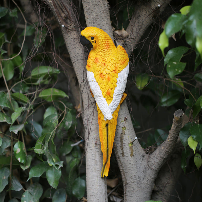 Wonderland Yellow Parrot-Medium outdoor statue  (Front view)