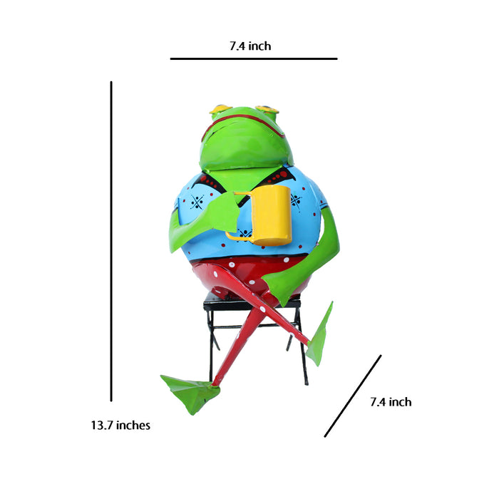 Frog on Chair for Home, Balcony and Garden Decoration (Blue)
