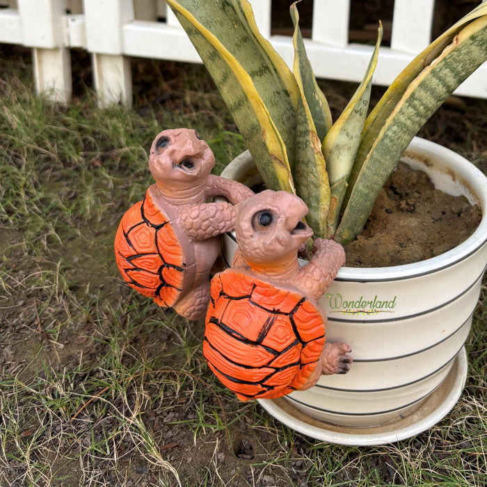 Wonderland Set of 2 Whimsical Turtle Pot Huggers – Decorative Garden Statue Resin Animal Planter Hangers for Indoor & Outdoor Pots