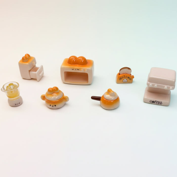 Wonderland 7-Piece Kawaii Miniature Kitchen Collection – Tiny "Sweet Face" Appliances & Cookware – Desktop Decor, Dollhouse Furniture, and DIY Craft Accessories