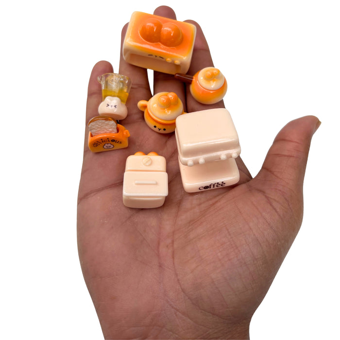Wonderland 7-Piece Kawaii Miniature Kitchen Collection – Tiny "Sweet Face" Appliances & Cookware – Desktop Decor, Dollhouse Furniture, and DIY Craft Accessories