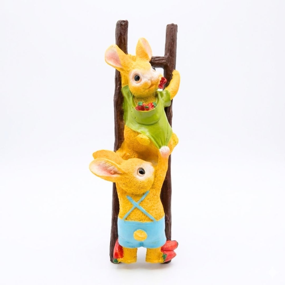 Resin Gnome Climbing  Garden Statue - Whimsical Resin Gnome Ladder Figurine