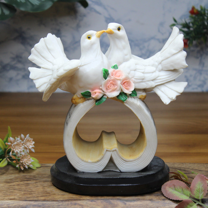 Wonderland Love Birds on Heart Resin statue, table decoration, home décor, gifting