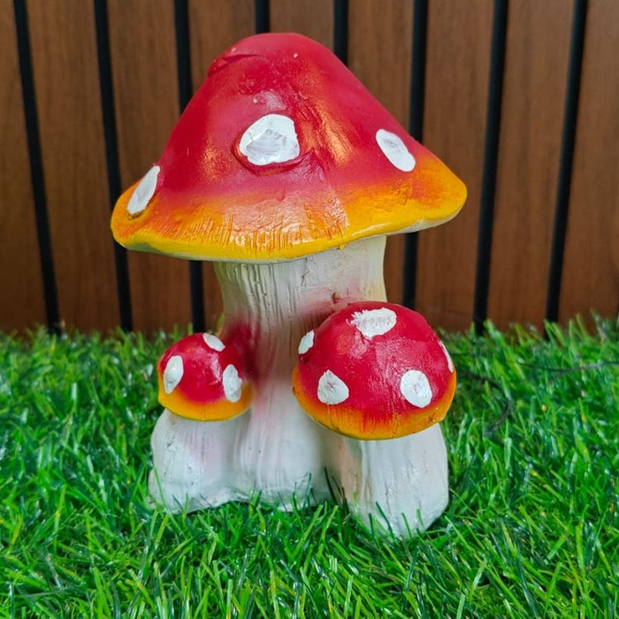 Wonderland Fairy Garden Miniature Red & White Mushroom Figurine (Set of 3 Toadstools) | Durable Polyresin Outdoor/Indoor Decor for Balcony, Terrarium & Planters