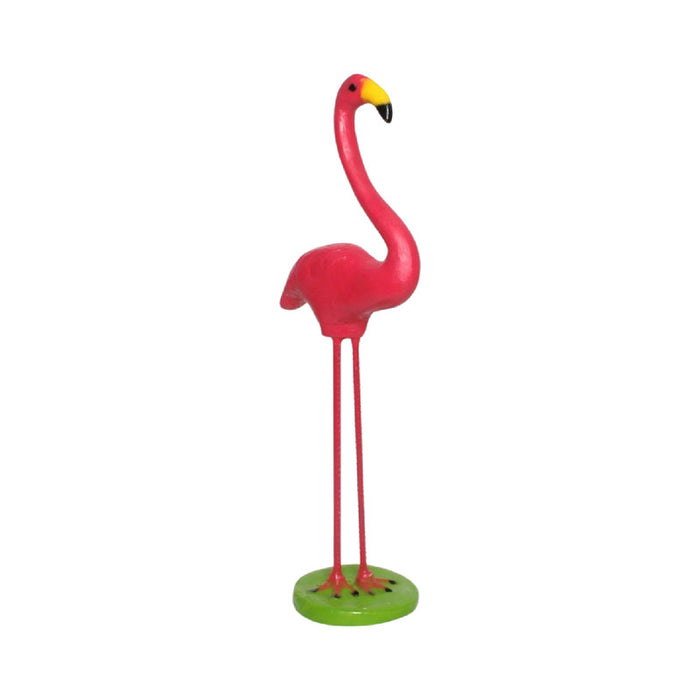 Wonderland (Style 3) pink Flamingo statue