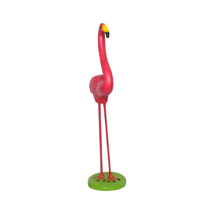 Wonderland (Style 3) pink Flamingo statue