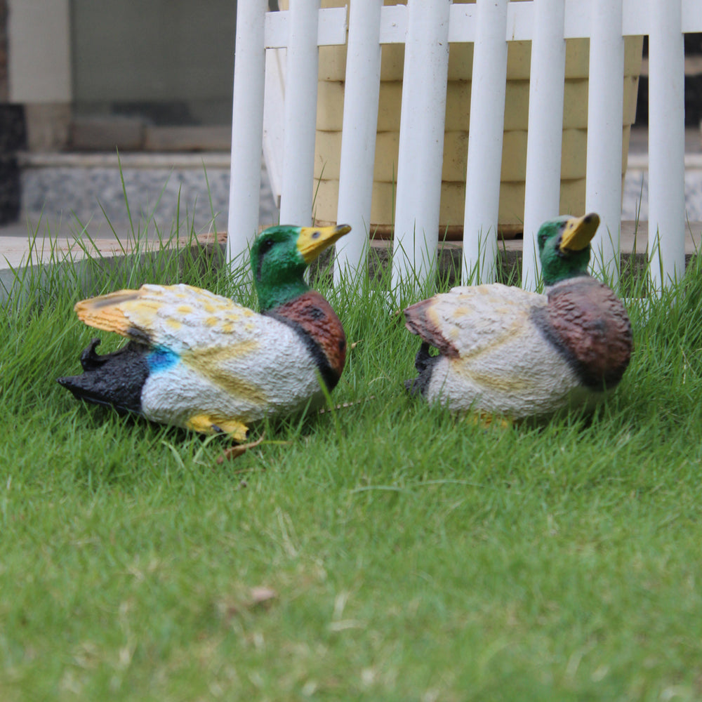 SET of 2 : Green Duck Statues, made of Resin Statue for Garden Decoration