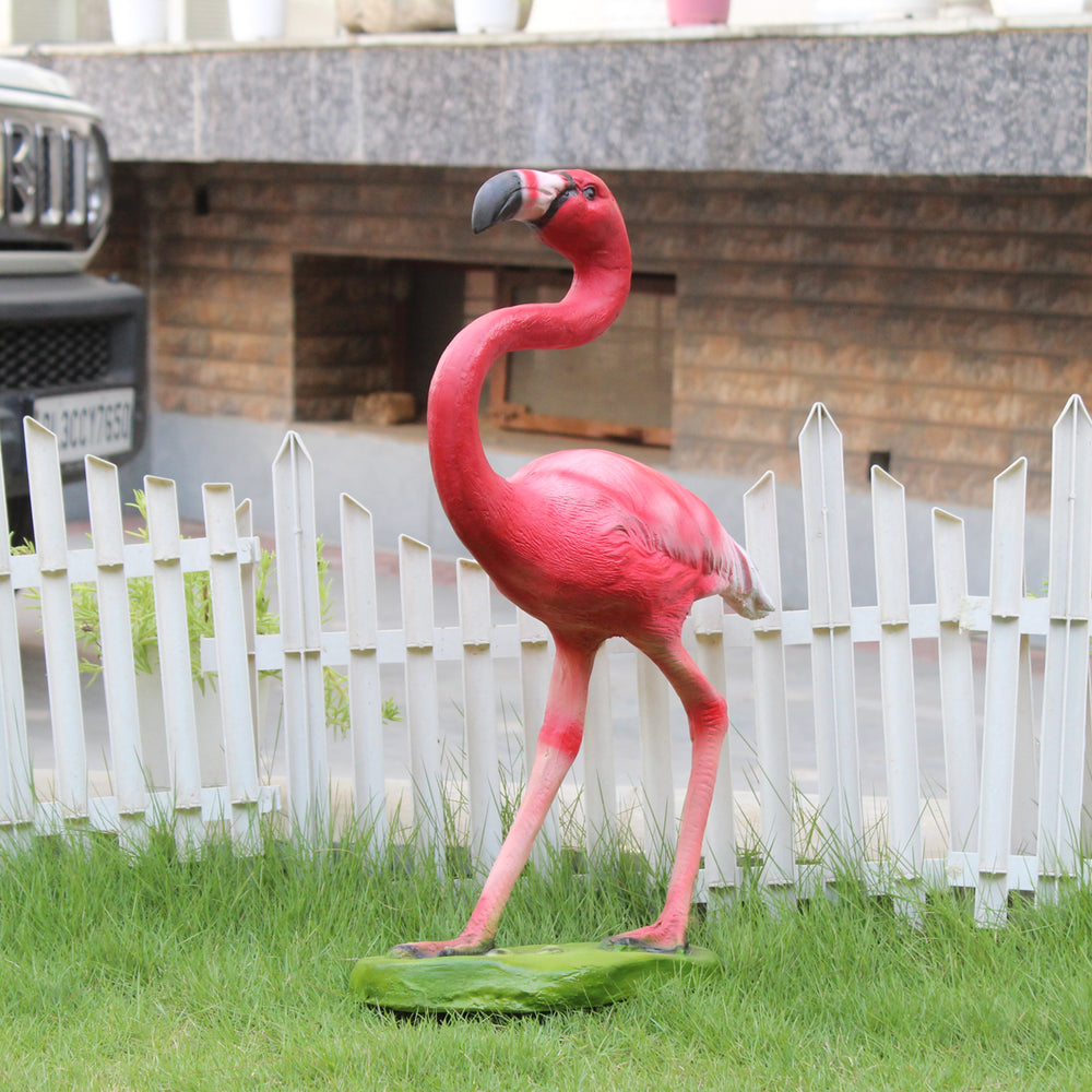 Flamingo Resin Statue for garden decoration, home decor, balcony decoration