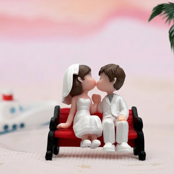 Wonderland set of 2 Miniature Romantic Couple Figurines - Sweet Kissing Bride and Groom Collectible Statues for Car Dashboard, Desk, and Home Shelf Décor | Doll House Accessory | Fairy Garden Accessories