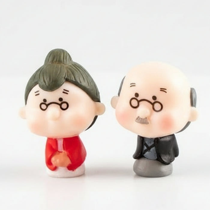 Wonderland Handcrafted Grandparents Miniature Statues – Sweet Elderly Couple Home Decor Figurines for Shelves and Desks| Fairy Garden Accessories, Doll House, DIY Craft, Display (Set of 2)