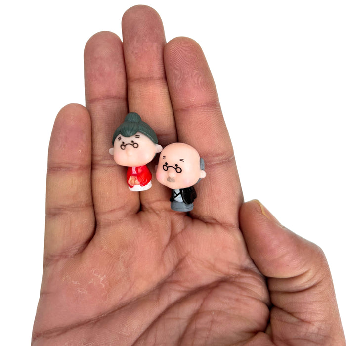 Wonderland Handcrafted Grandparents Miniature Statues – Sweet Elderly Couple Home Decor Figurines for Shelves and Desks| Fairy Garden Accessories, Doll House, DIY Craft, Display (Set of 2)