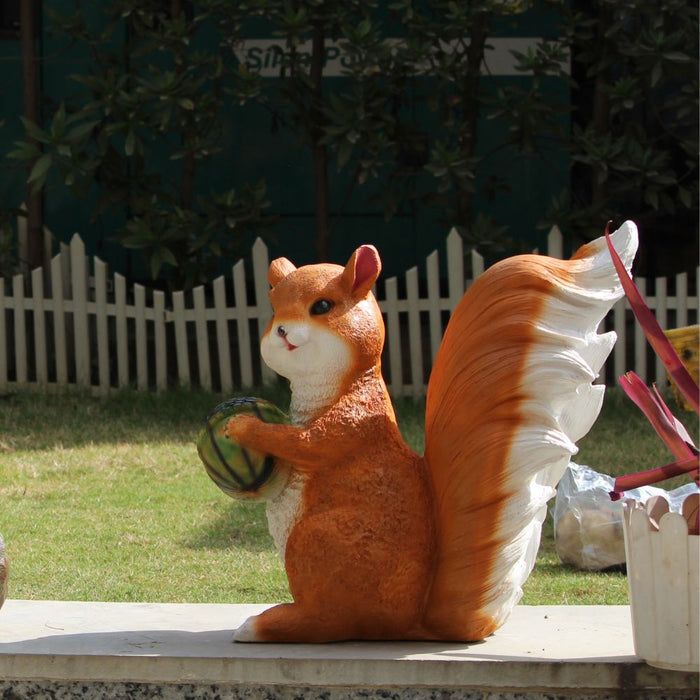 Wonderland Big Standing Squirrel (Brown)| for Inside or Outside Your Home | Garden Decor, Garden Decoration, Home Decor, Squirrel Statue, balocny Decoration