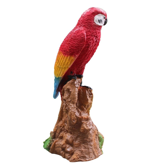 Wonderland Vibrant Red Scarlet Macaw Parrot Idol/Showpiece – Durable Garden & Home Decor Statue on Tree Stump