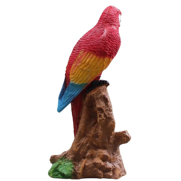 Wonderland Vibrant Red Scarlet Macaw Parrot Idol/Showpiece – Durable Garden & Home Decor Statue on Tree Stump