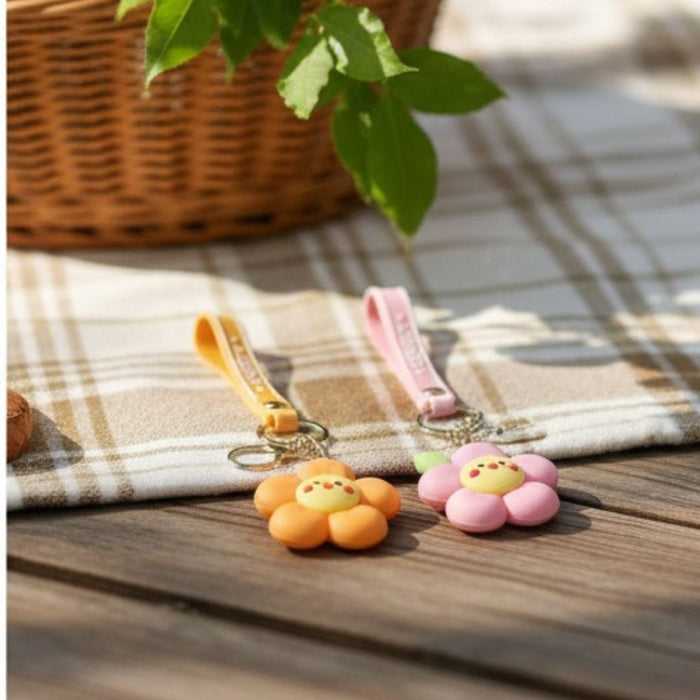 Wonderland Kawaii style ( set of 2)Lovely Flower Keychains with Holder Accessories, Backpack Car Key Chain for Boy Girl