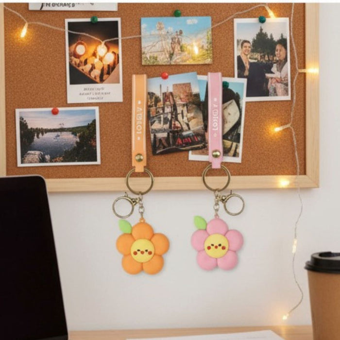 Wonderland Kawaii style ( set of 2)Lovely Flower Keychains with Holder Accessories, Backpack Car Key Chain for Boy Girl