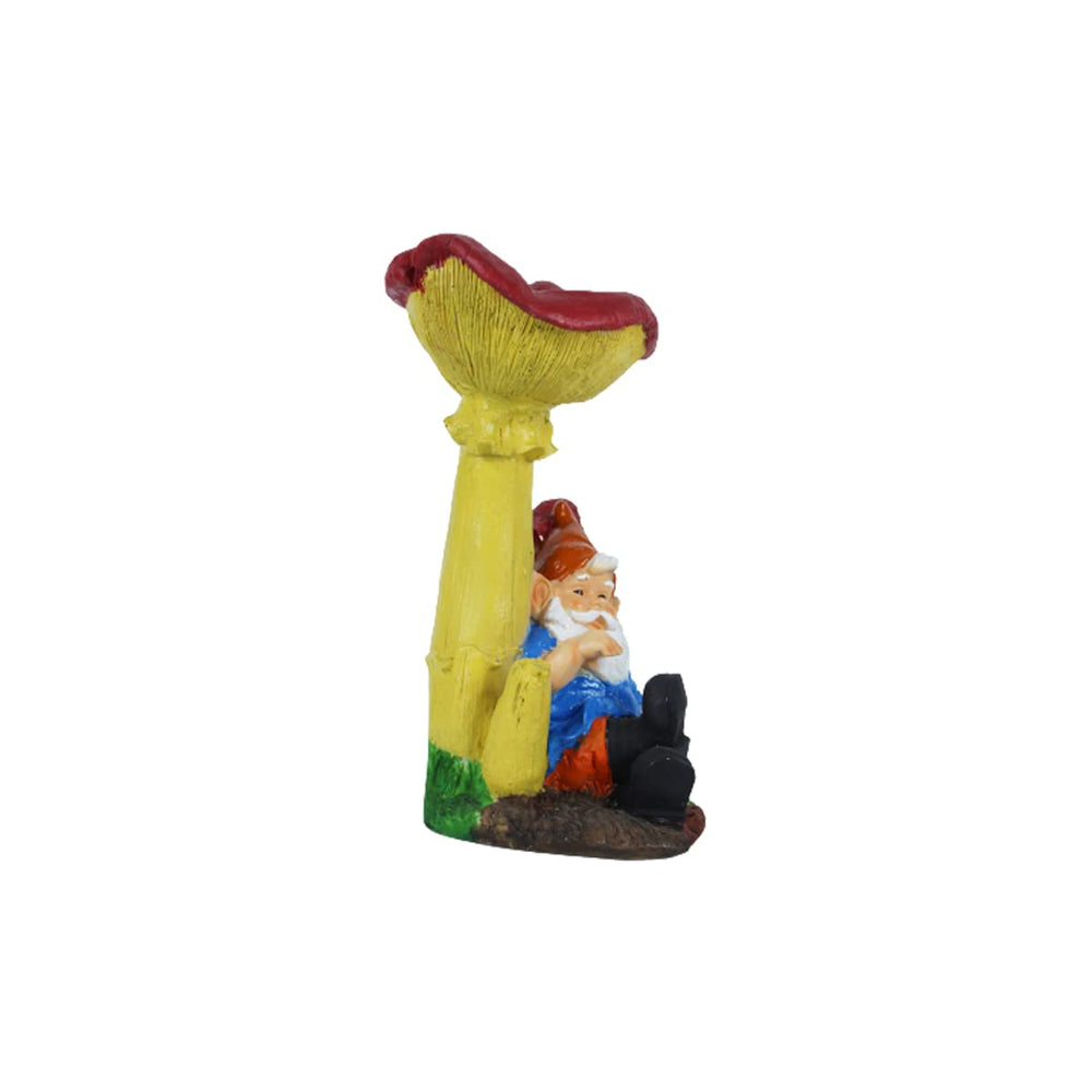 Garden Gnome Resting Under a Mushroom Bird Feeder – Whimsical Outdoor Lawn Decor