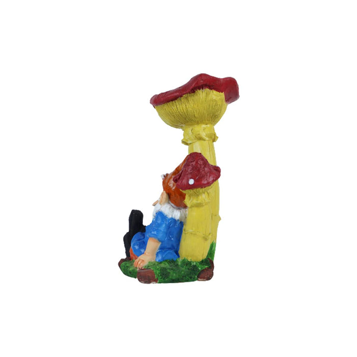 Garden Gnome Resting Under a Mushroom Bird Feeder – Whimsical Outdoor Lawn Decor
