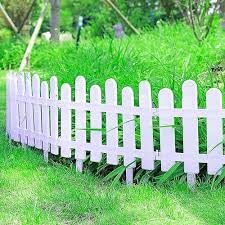 1.3 Feet Tall (Pack of 6) with Spikes for Soil Insert White Plastic Garden Fence | 7.8 Feet Coverage
