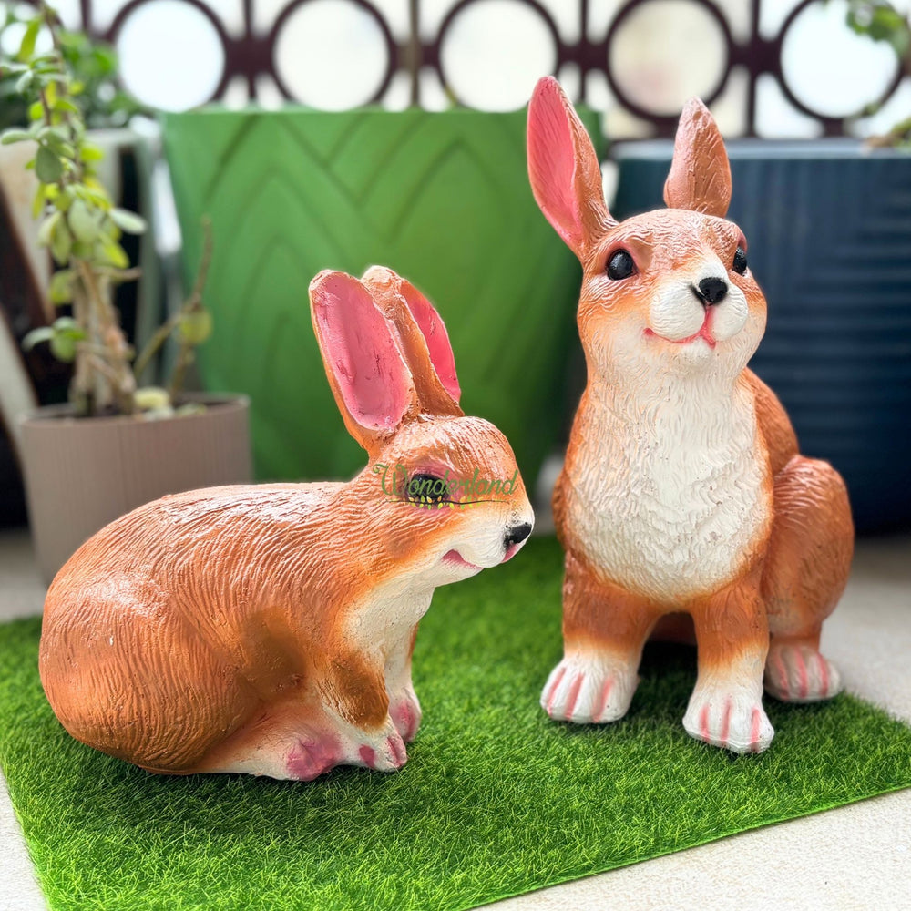 Dark brown rabbit family statue For Garden Décor