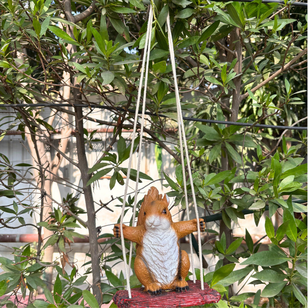 Hanging Squirrel Garden Statue – Realistic Resin Animal Figurine on Log Swing