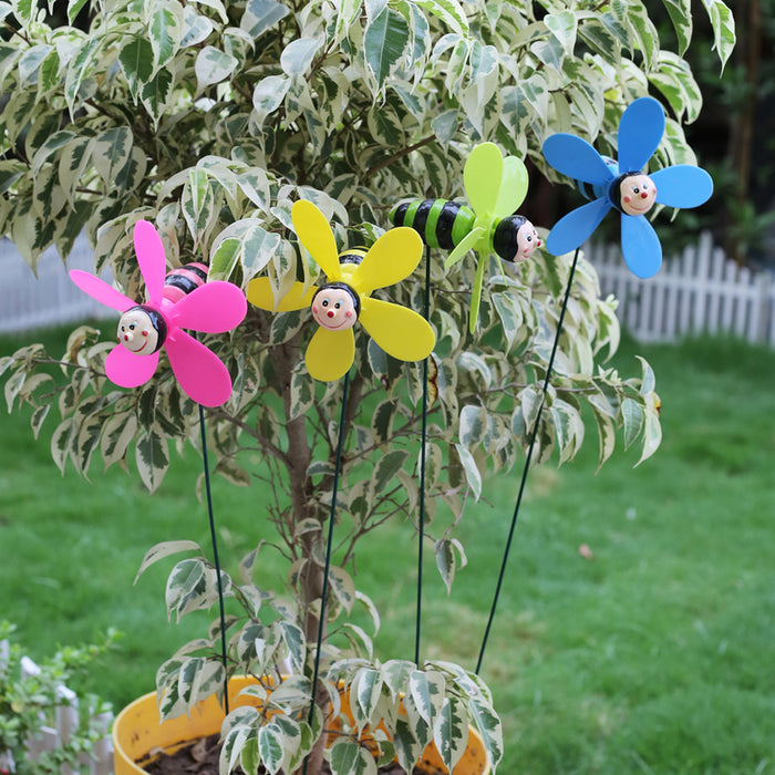 Wonderland  (pack of 4) flower bee Stakes |Garden decor sticks with animal designs