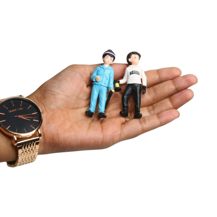 Wonderland imported miniatures ( pack of 4 ) smart couple 2