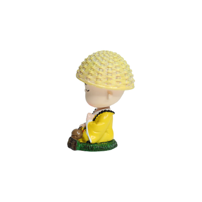 Wonderland Single piece Meditating monk with Tabla shaking head| monk statue| home décor| gift articles | gift item