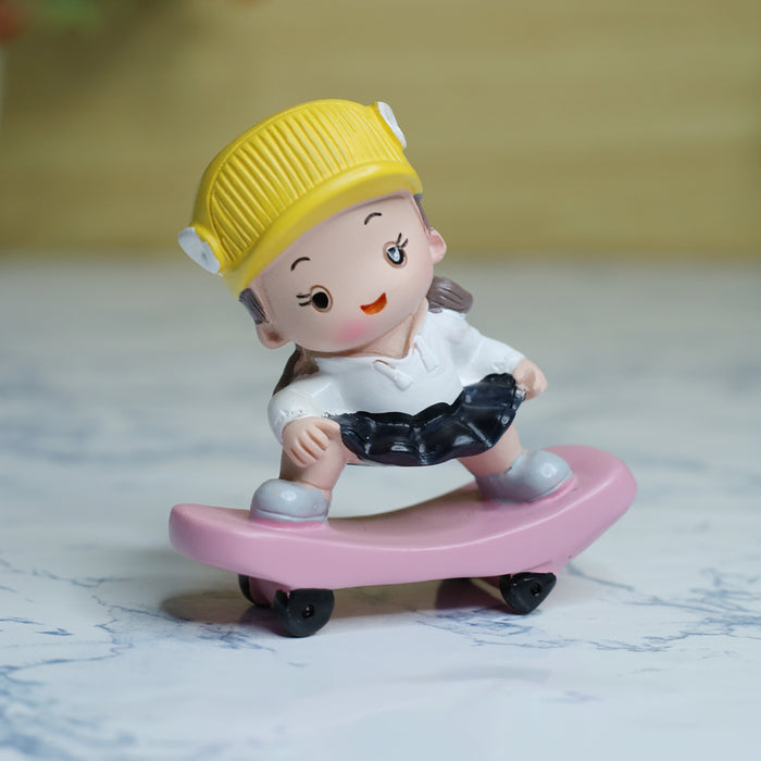 Wonderland Single piece Girl on stake board Miniature| figurine statue| home décor| gift articles | gift item