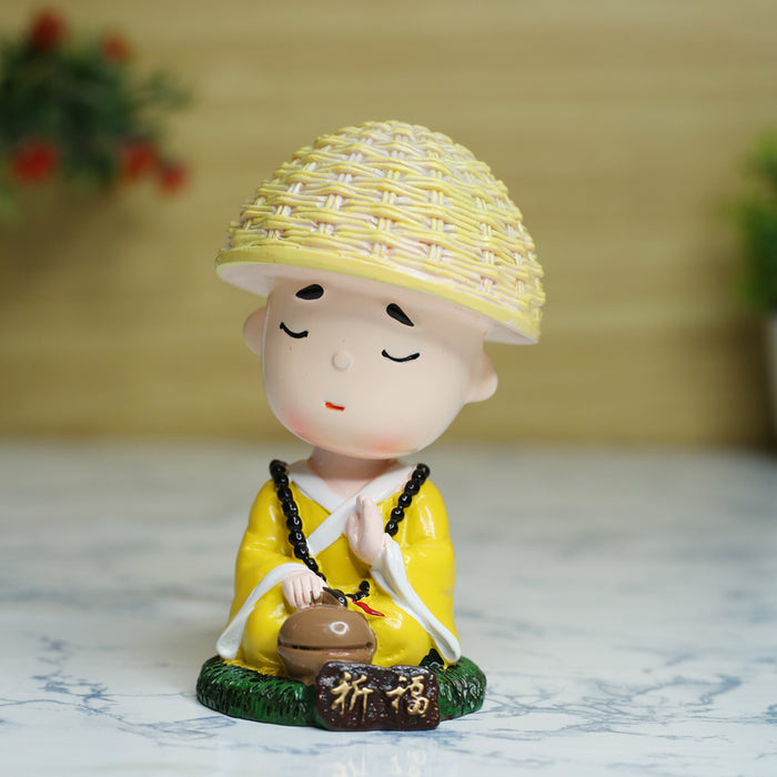 Wonderland Single piece Meditating monk with Tabla shaking head| monk statue| home décor| gift articles | gift item