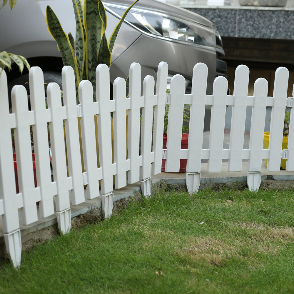 (Pack of 8 ) Double Moon Picket Fence with Spikes
