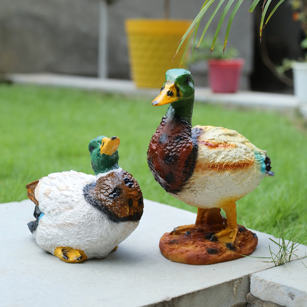 (Set of 2) Green Ducks Statue for Home and Garden Decoration
