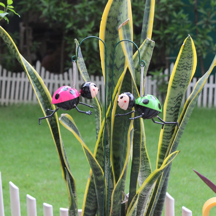 Hanging Ladybug Garden Stake Ornament (Set of 2) – Spring-Mounted Bouncing Bug Decor for Patios & Flower Beds