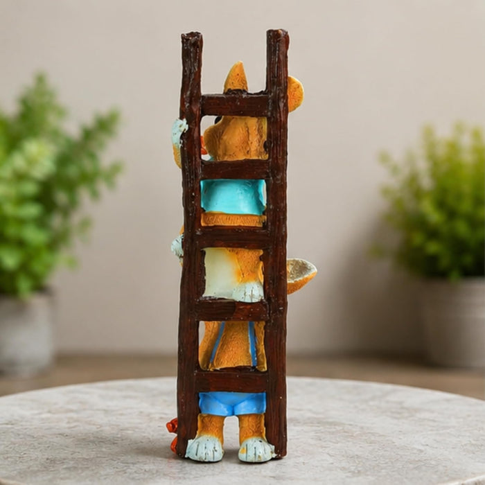 Resin Funny 2 Gnomes on Ladder Santa Idol, Standard