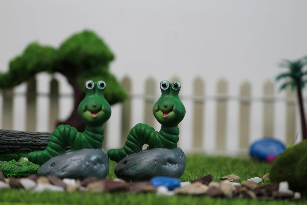 Wonderland Imported Miniatures (Pack of 2) Caterpillar sitting on Stone |Miniature Figurine| Shelf Décor | Resin Home décor | Gift Items