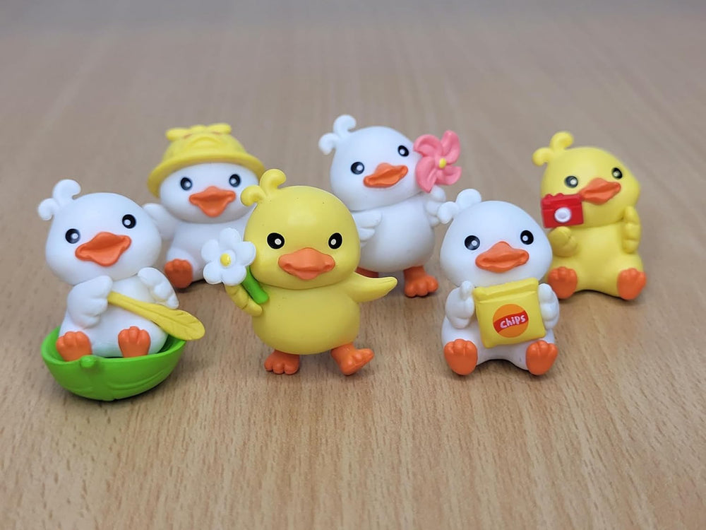 Mini Baby Duck Miniature (Set of 6) | Cute Resin Duckling Figurines for Fairy Garden | Dollhouse | Terrarium & Creative Craft Decor