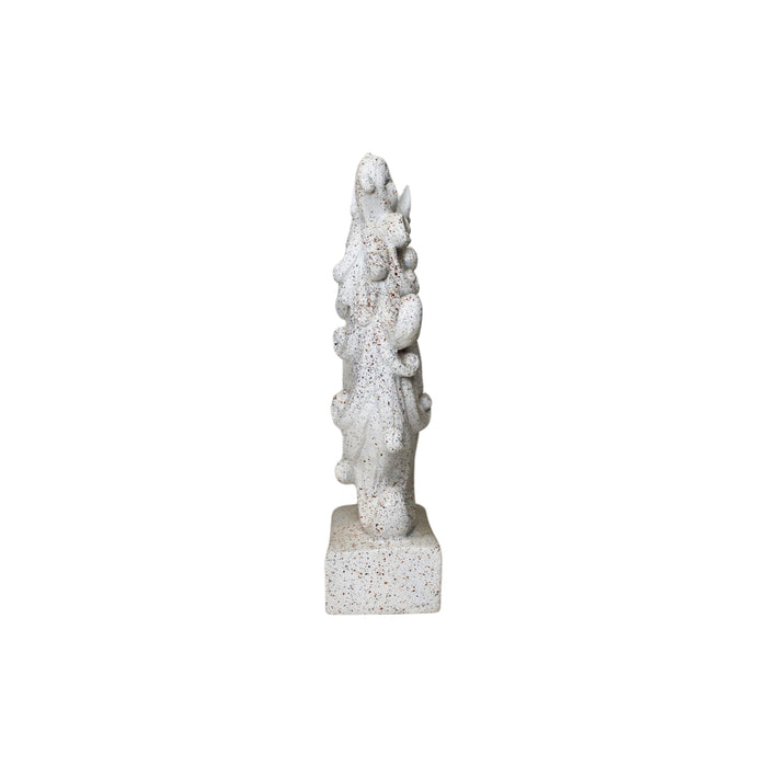 Wonderland resin white horse statue | home décor and gift items