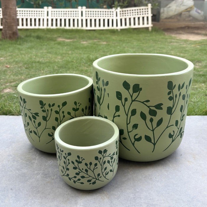 Terracotta Set of 3 planter- small , big medium