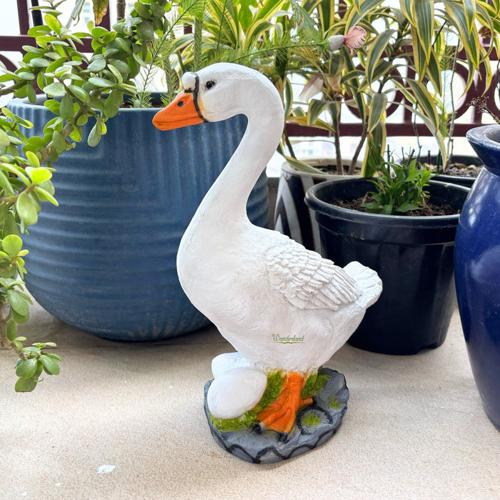 Wonderland Duck With Eggs Statue| Material Resin| Height 10 Inches | For Garden & Home Decor, Balcony Decoration, Kids Room, Gifting, White