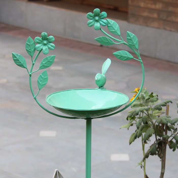 Wonderland Metal Birdfeeder| bird bath  Stand Green Color