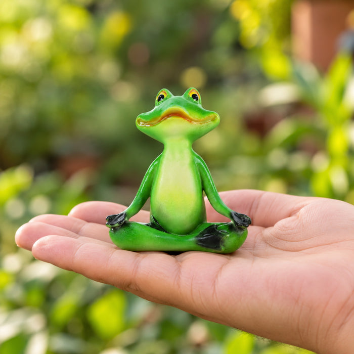 5.8 Inches Yoga Frogs Sitting For Home and Garden Decoration
