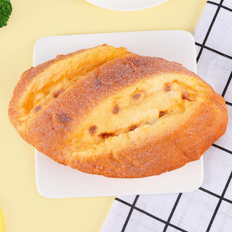 Wonderland Realistic Artificial French Bread Loaf – Faux Golden Crust Petit Pain Prop for Home Decor, Bakery Displays, and Photography Staging-8x4.5x3 inch