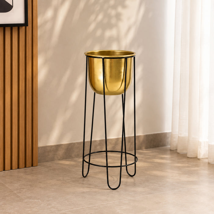 Single pc Gold U shape planter with Black stand