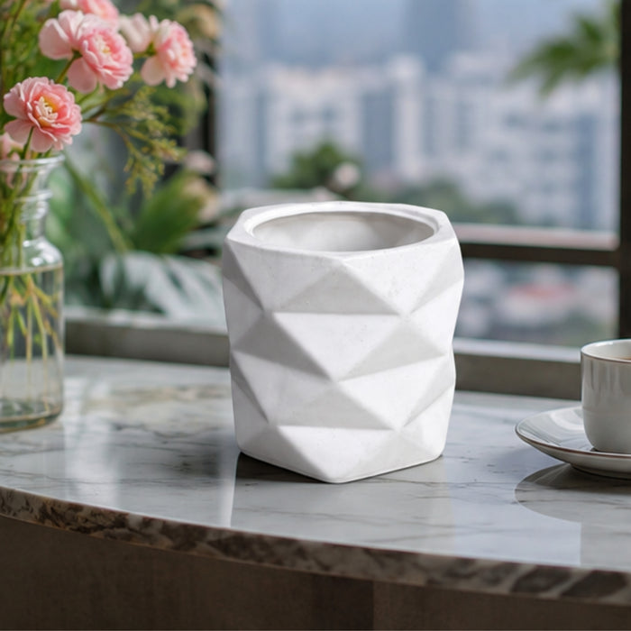 Geometric Faceted Planter – Modern White Ceramic Flower Pot for Indoor Plants, Desk, Balcony, and Home Decor (Plants Are Not Included)
