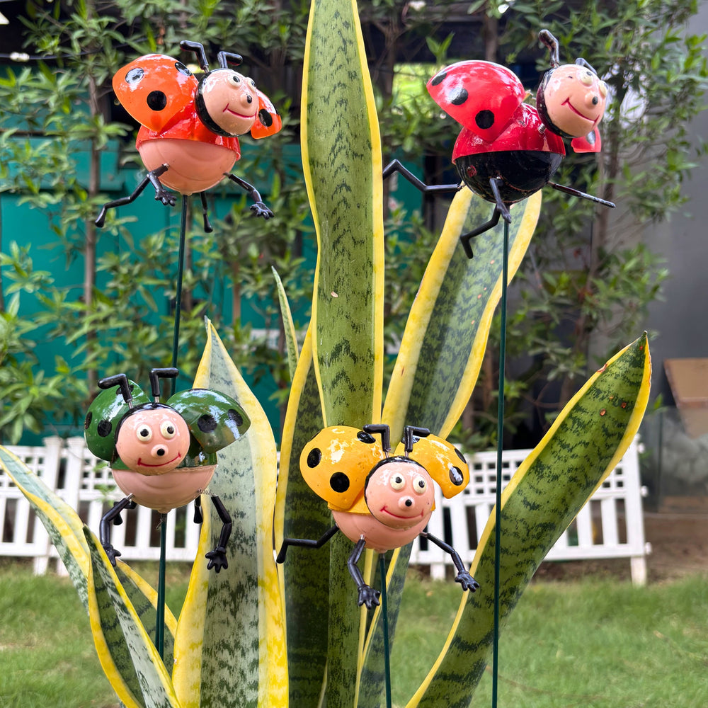 Decorative Ladybug Garden Stakes (Set of 4) – Colorful Beetle Plant Pot Sticks, Weather-Resistant Insect Figurines for Outdoor Yard, Lawn & Patio