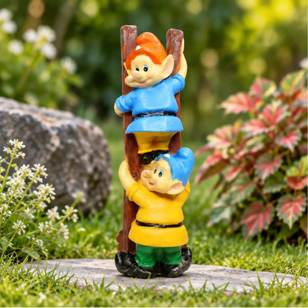 Resin Funny 2 Gnomes on Ladder Santa Idol, Standard (Style 01)