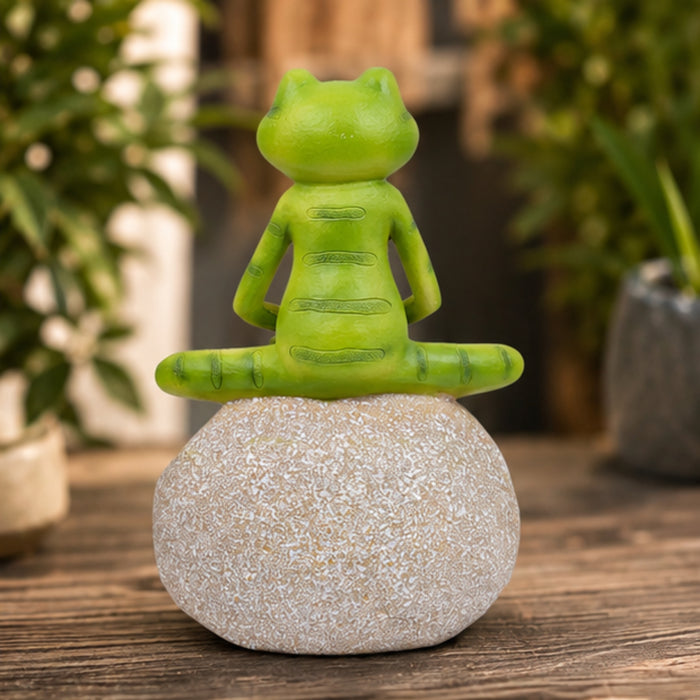 Frog Statue for Balcony and Garden Decoration