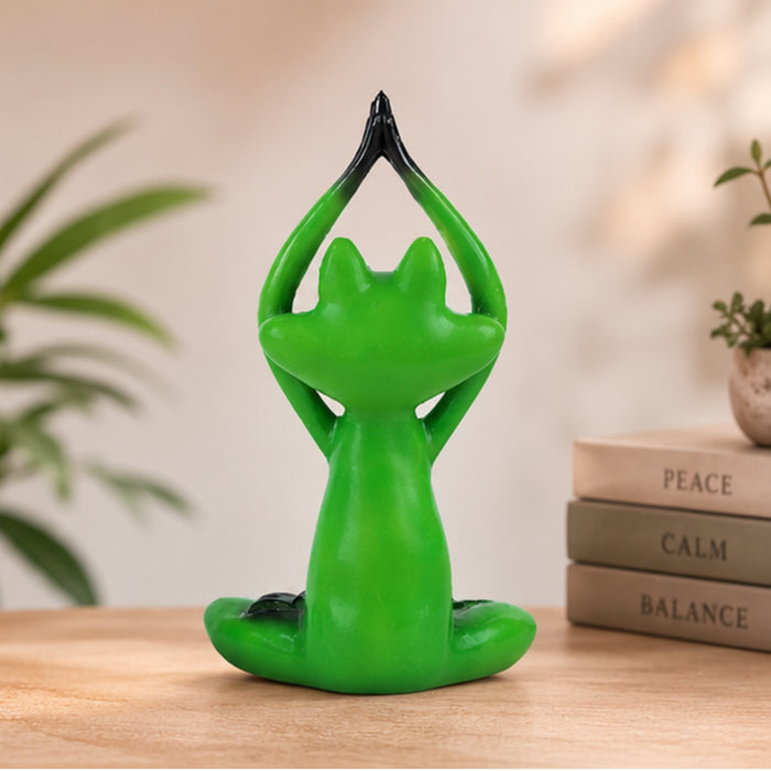 Resin Yoga Frog Hands Folding Statue for Decoration