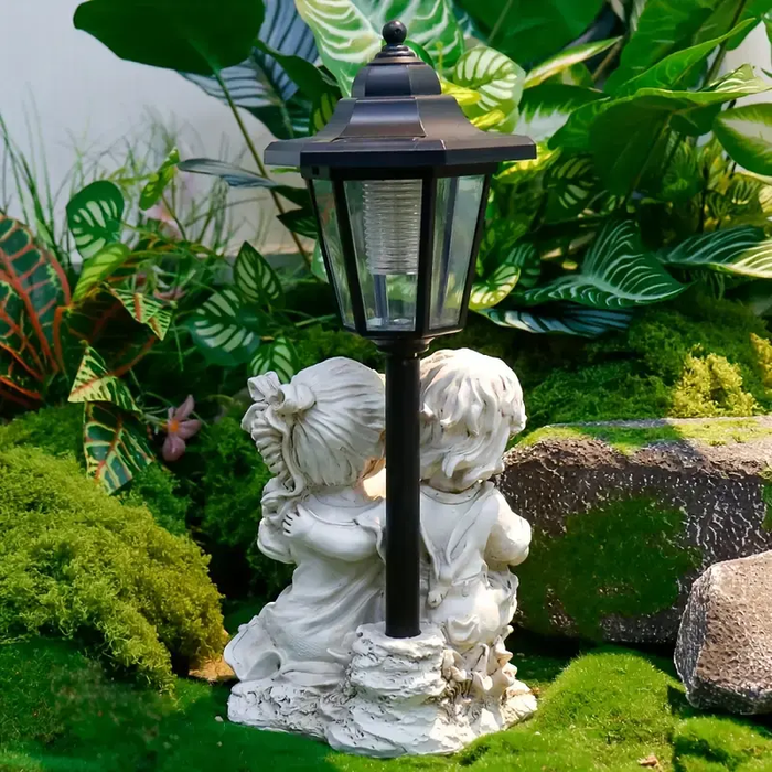 Solar Powered Garden Statue – Boy and Girl Reading Under Vintage Lamp Post – Weatherproof Resin Outdoor Figurine (13.1 Inches)