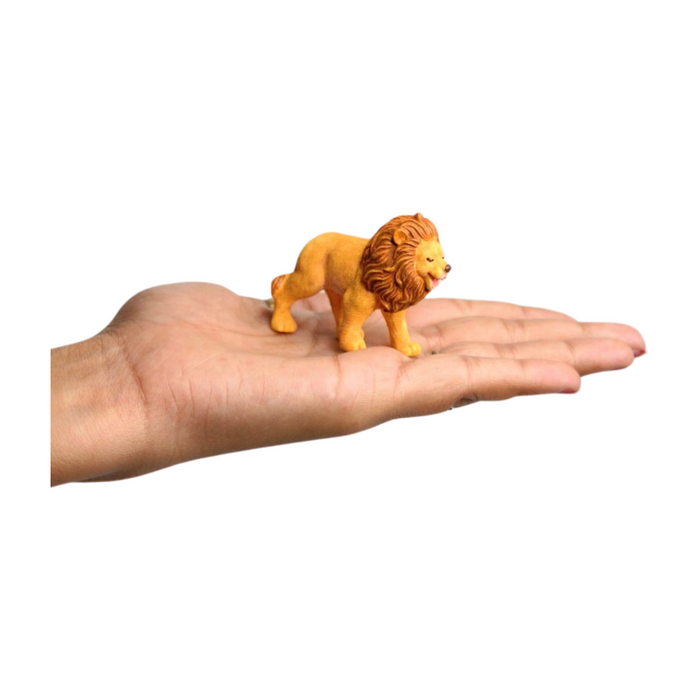 Wonderland (set of 2) resin  miniature lion figurine